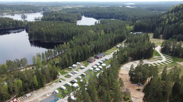 Plongez dans l'ambiance chaleureuse du Camping Argeles Vacances